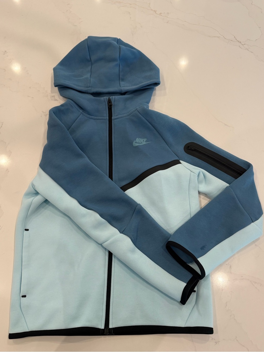 Nike Kids Two-Tone Light Blue and Slate Blue Full-Zip Hooded Jacket
